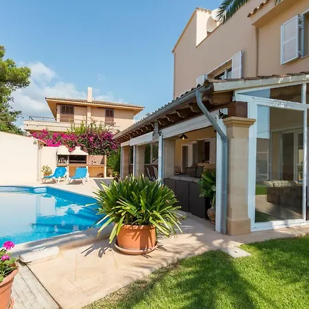Villa Alzina Alojamiento Vacacional A 10 Minutos De La Playa De Cala Millor, Mallorca-2