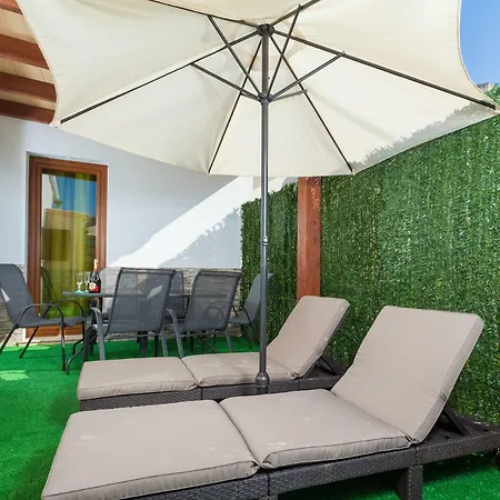Mafloras Luxury&Beach Apartment-2
