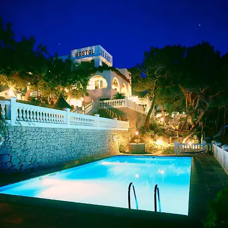 Hostal Los Pinos-2