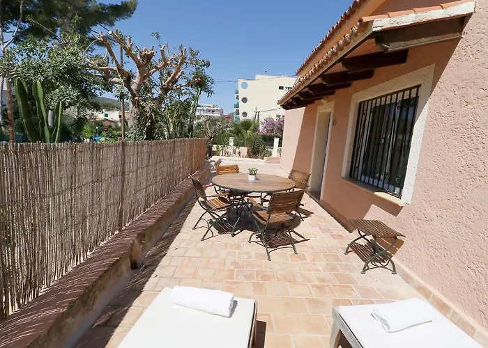 Naika Studios & Apartments Palmanova