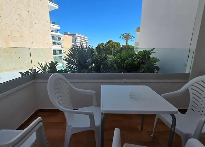 Marina Palmanova Apartamentos