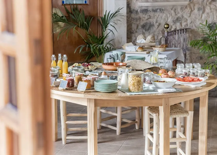 Curolla Petit Hotel María de la Salud