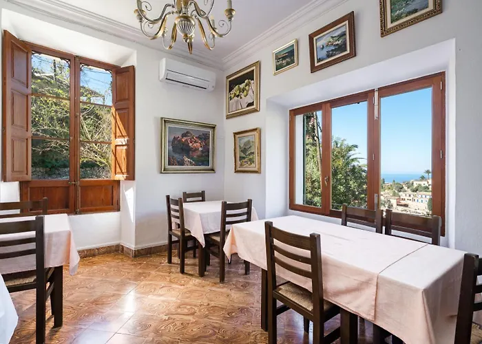 Haustierfreundliches Hostal Miramar Deià