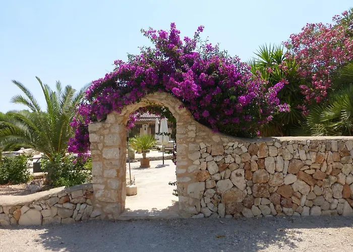 Hacienda d'Armando Bed and Breakfast Fenalitx 