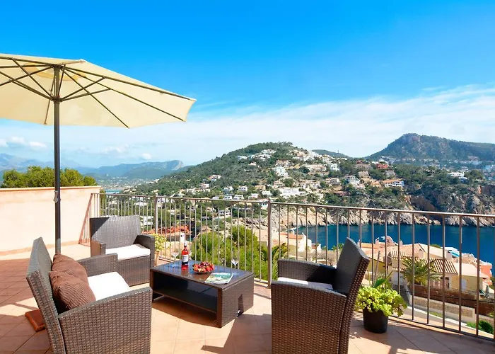 Haustierfreundliches Villa With Enchanting Sea Views And Pool For 7 Guests Port D'Andratx