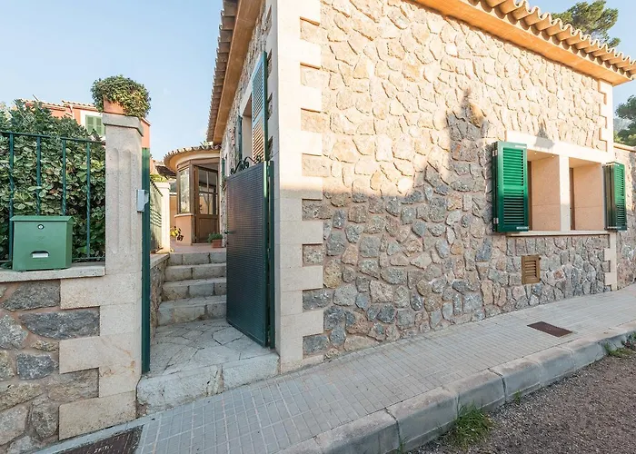 Home In Tramuntana Banyalbufar