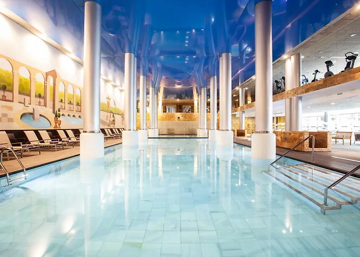 Playa de Palma (Mallorca) Hotels near Joaquin Antonio Uribe Botanical Garden with parking