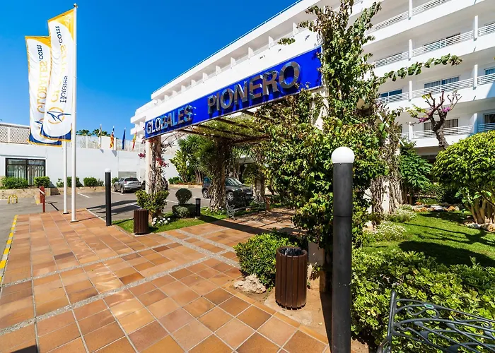 Hotel Globales Pionero Santa Ponça Mit Golfplatz