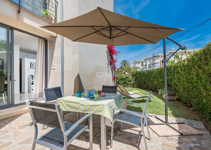 Haustierfreundliches Residencial Llenaire Apartment Port de Pollença