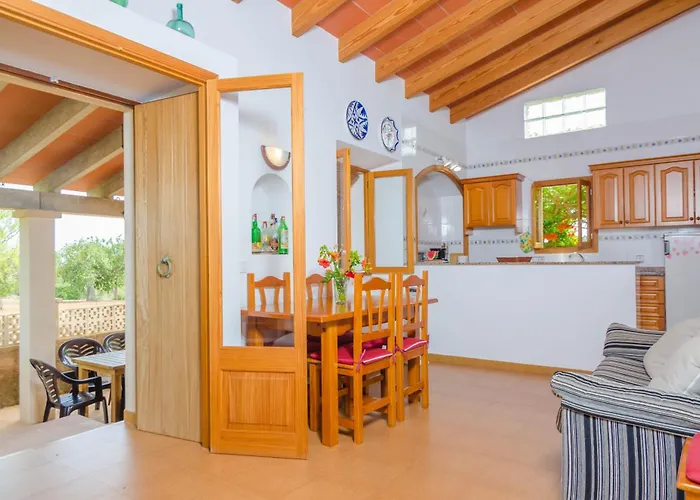 Haustierfreundliches Villa Cas General Portopetro